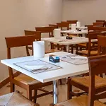 酒店 拉皮纳酒店 3*